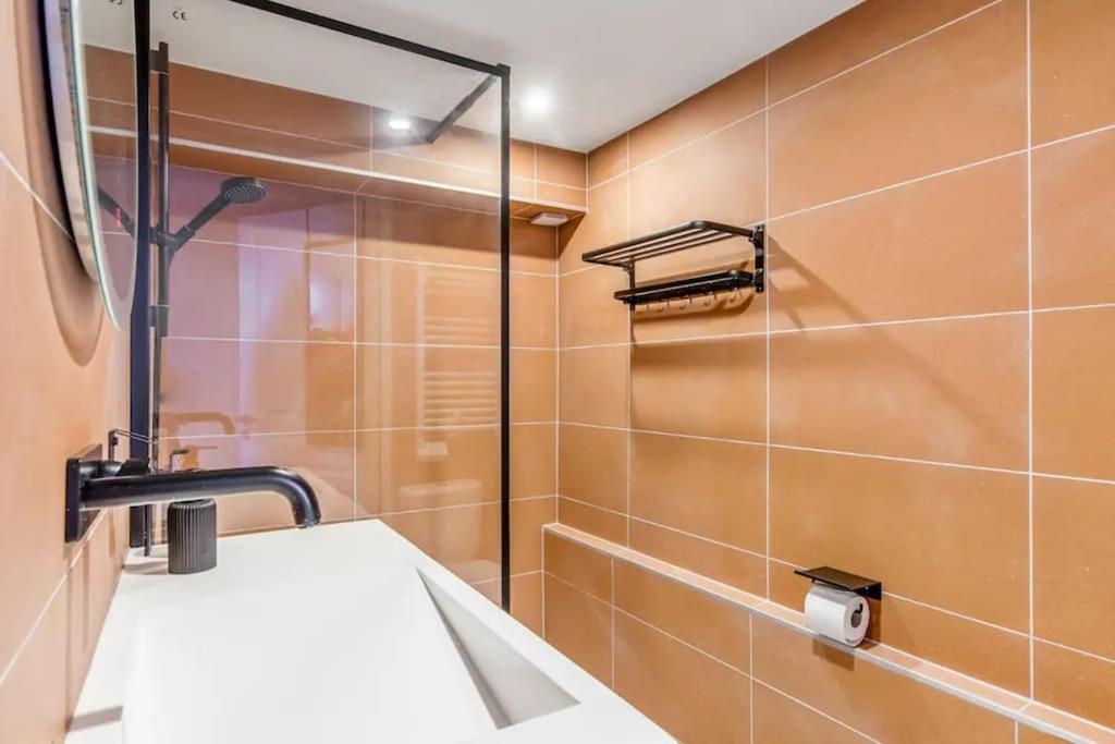 Juste La Plage - Studio Classe 3 Etoiles - Face A La Mer Houlgate Bagian luar foto